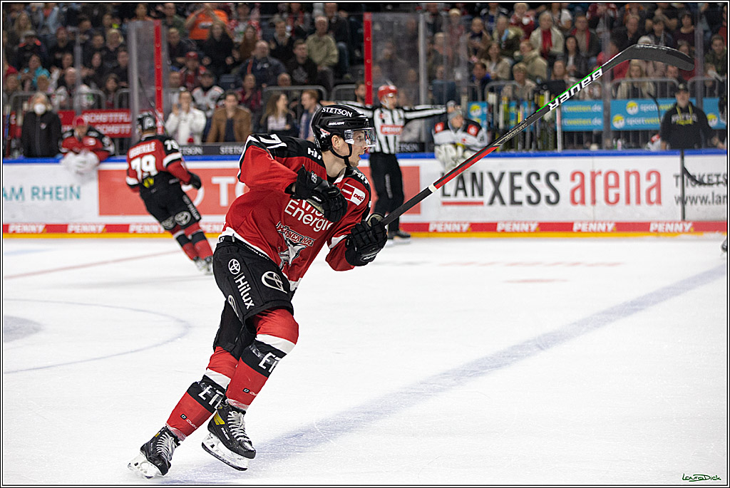 PENNY DEL;  Koelner Haie - Krefeld Pinguins; Koeln, 31.10.2021